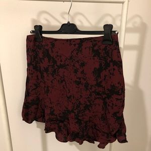 Burgundy and Black Banana Republic skirt.